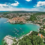 דירה Gorgeous In Salatici *